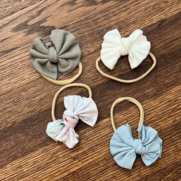 Caden Lane Hair Bows - Picture 3 of 3